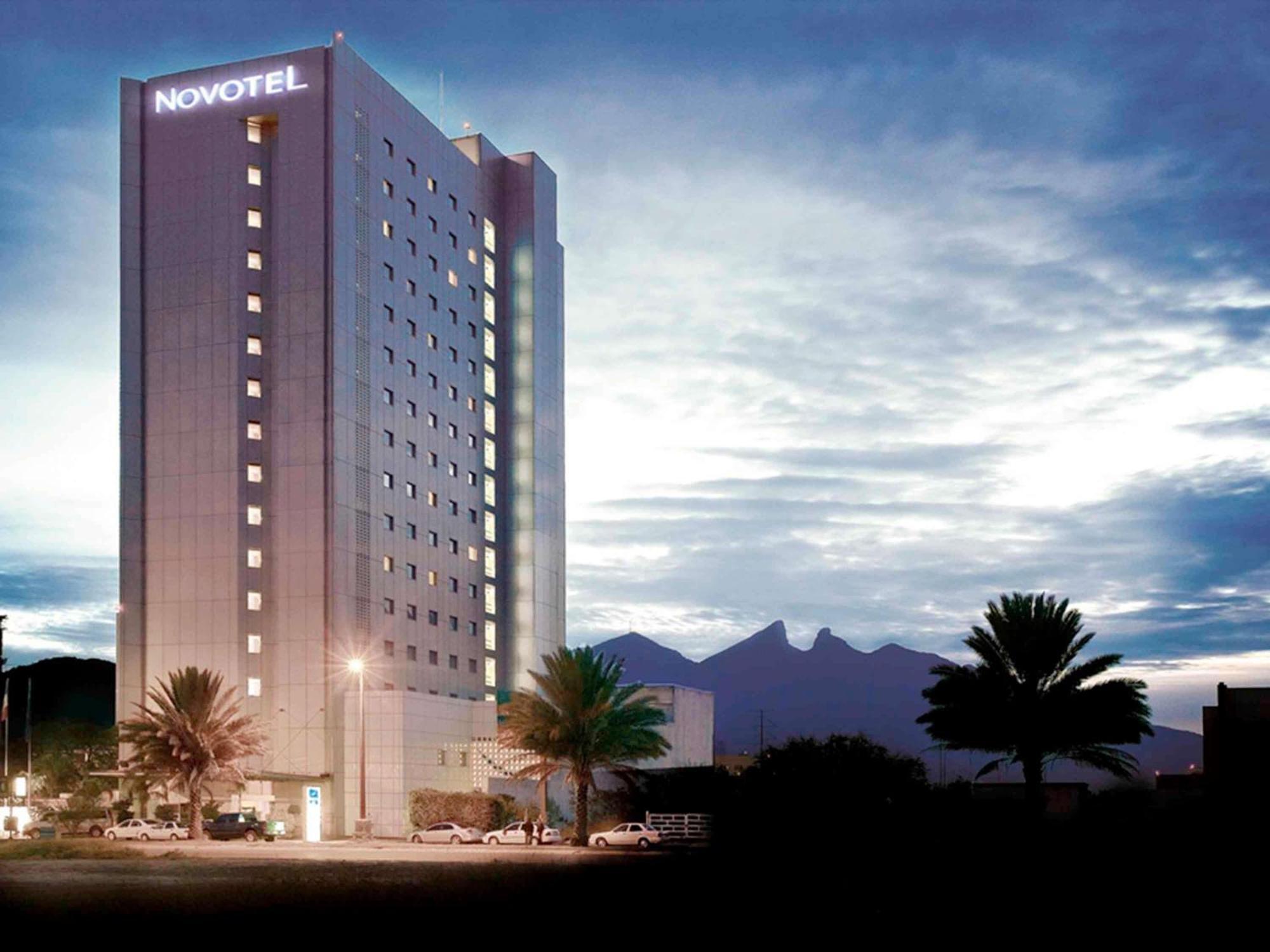 Novotel Monterrey Valle San Pedro Garza Garcia Екстериор снимка